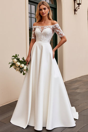 lvory Une ligne dénudée d’épaule dentelle longue robe de mariée